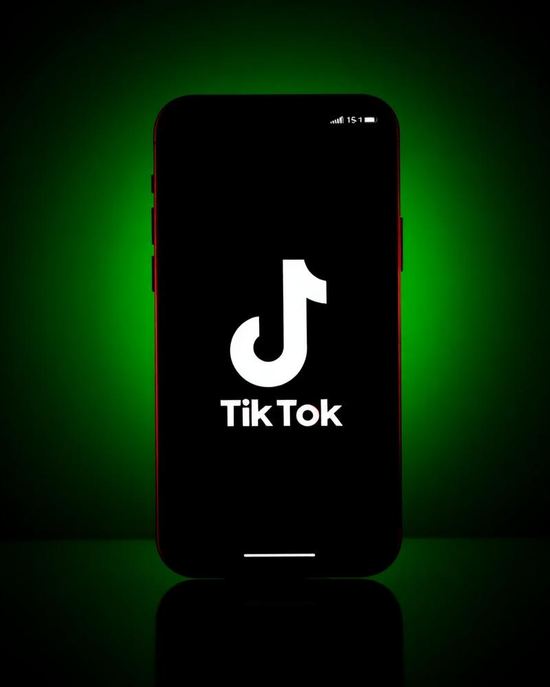 TikTok Viral Asset